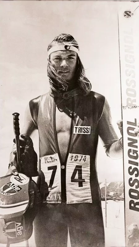 AGV cùng Steve McKinney đạt tốc độ 200km/h trong bộ môn trượt tuyết