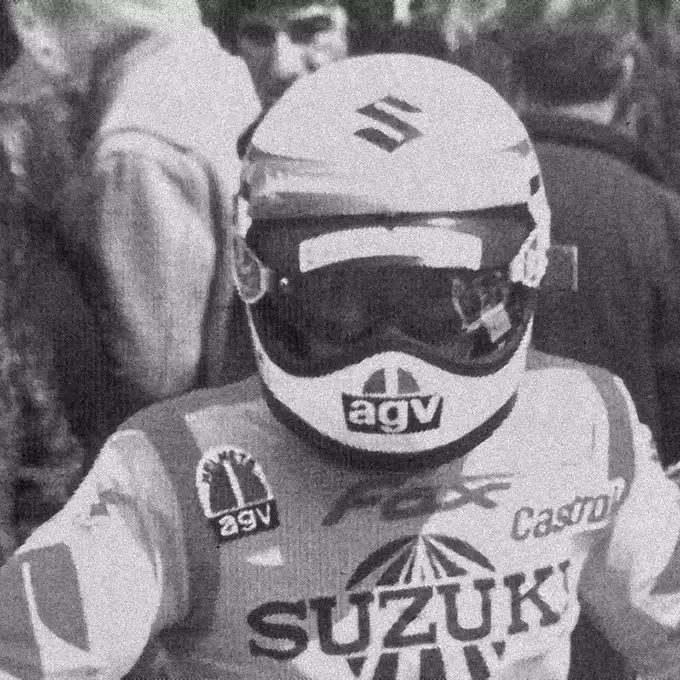 AGV cùng Gaston Rahier tham dự giải đua Paris-Dakar