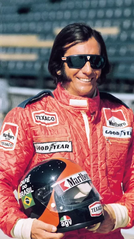 Lần thứ hai liên tiếp AGV chiến thắng trong giải đua F1 cùng với Emerson Fittipaldi