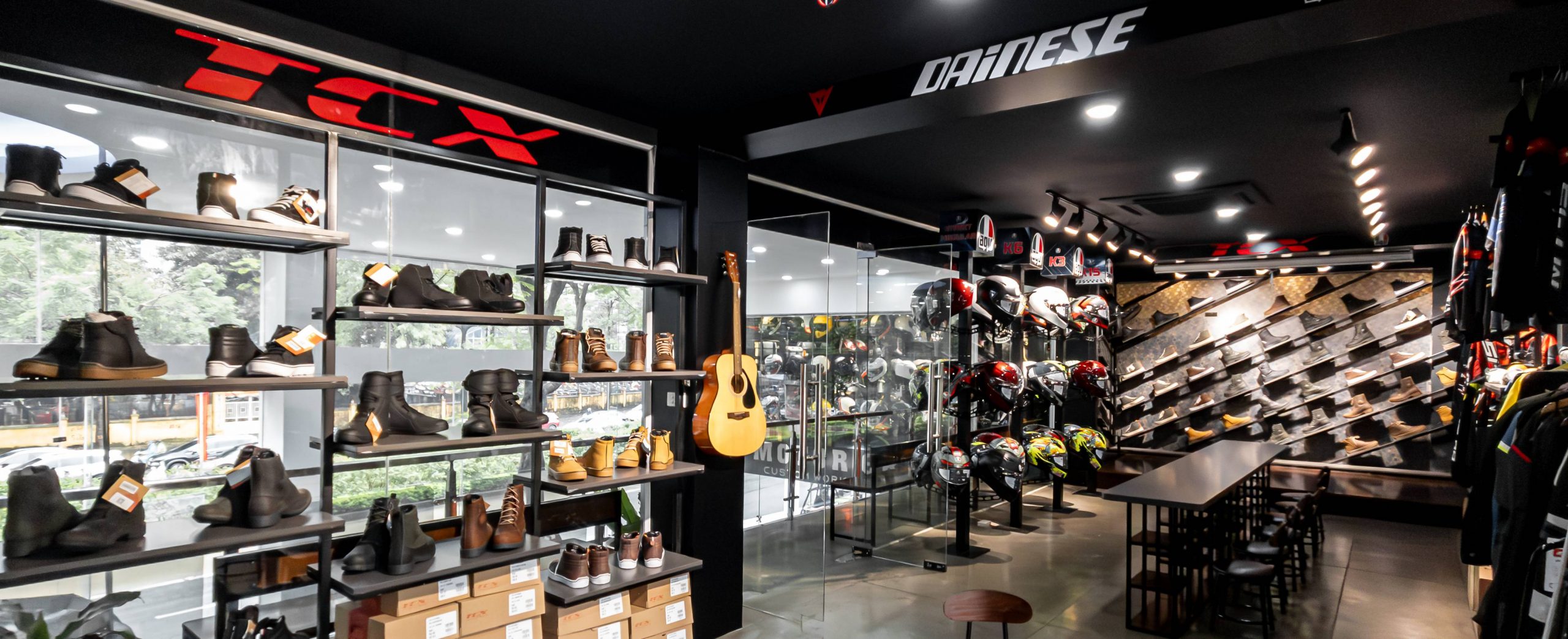 Cửa hàng Dainese - AGV - TCX Motor68